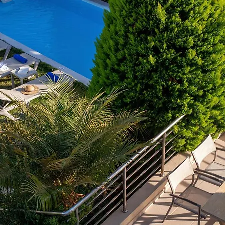 Luxury Alba By Estia Villa